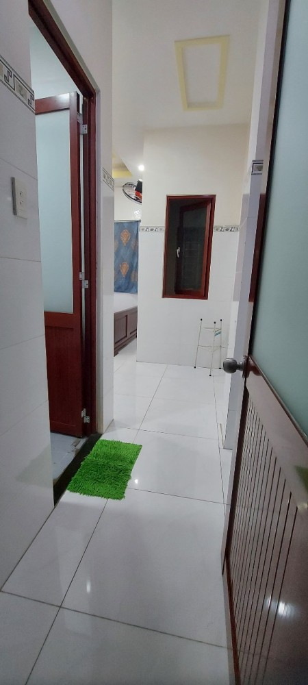 Cho thuê phòng trọ đường Nguyễn văn Quá Quận 12, Có Máy Lạnh