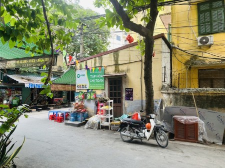 Cho thuê phòng trọ 4 triệu đi bộ ra ga tàu điện cầu diễn, nhà riêng rộng rãi