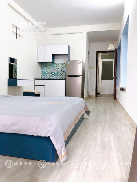 Cho Thuê Phòng Bancony Ngay Trường Đại học Kinh Tế ISB_Chợ Tân Định Q1