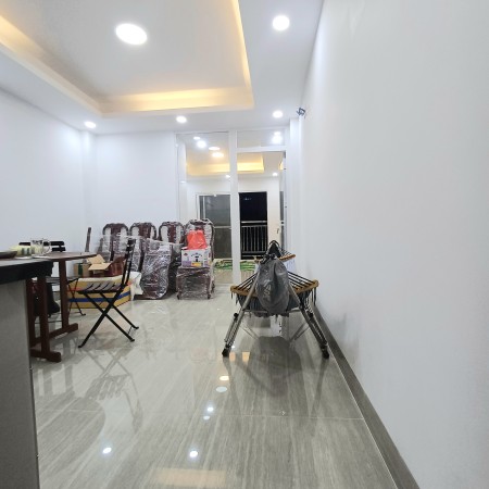 CHÍNH CHỦ CHO THUÊ CĂN HỘ 1PN TÁCH BẾP - BAN CÔNG 60M2 - NGUYỄN VĂN THƯƠNG GẦN UEF, GTVT, HUTECH