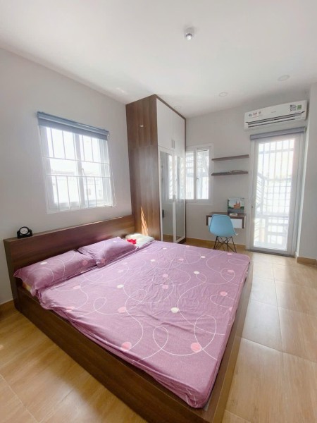 Siêu phẩm trọ giá rẻ Q1 - 1PN tách bếp, ban công, thang máy - gần Trường Đại học Khoa học Tự nhiên