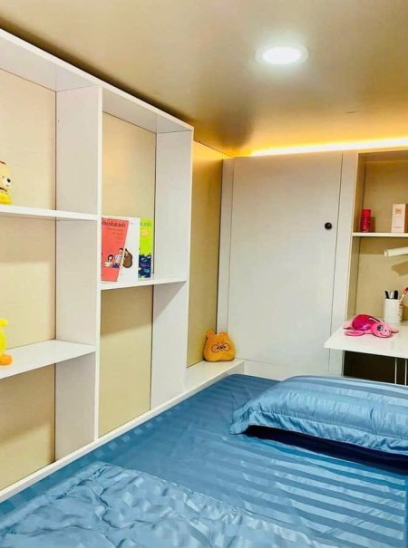 Cho thuê kí túc xá chỉ mất 5 phút đi bộ đến ĐH NGÂN HÀNG cách trường khoảng 500m.