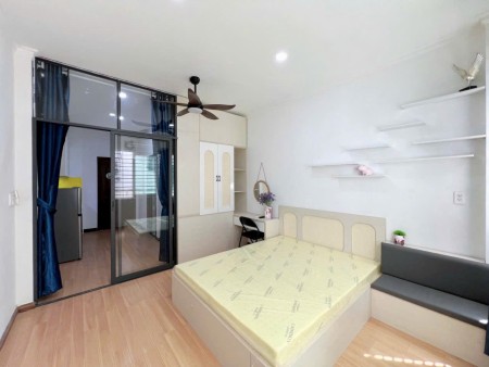 ĐINH CÔNG TRÁNG Q1- ĐẦY ĐỦ NỘI THẤT- CĂN HỘ DỊCH VỤ- CỬA SỔ LỚN