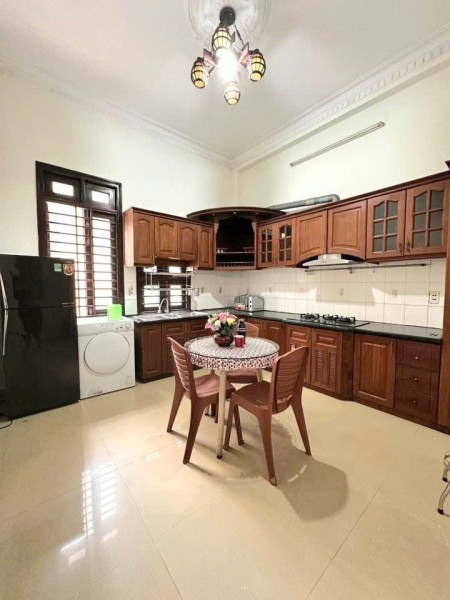 Căn Hộ 2PN + 1 phòng Bếp Rộng - Nguyễn Hữu Cảnh Gần Cầu SG, Thủ Thiêm