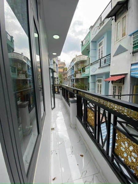 Đi đến slide 8
