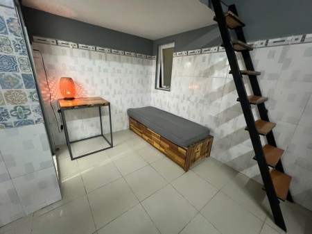 Nhà trọ gần hàng xanh, đầy đủ nội thất, giờ giấc ra vô tự do