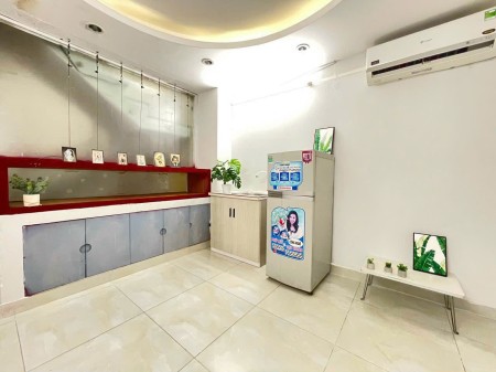 Chính chủ cho thuê 2 phòng ngủ ở Bùi Đình Tuý Bình Thạnh gần Hutech, UEF, GTVT, Chu Văn An giá rẻ