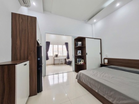 CHO THUÊ CĂN HỘ 1PN CỬA SỔ, 56m2 , NGAY TÔ HIẾN THÀNH - GẦN TOÀ NHÀ VIETTEL