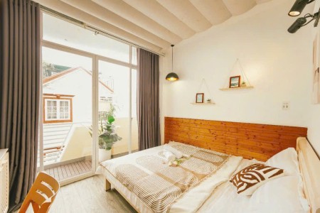 CHO THUÊ CĂN HỘ BAN CÔNG CỬA SỔ LỚN GẦN SÂN BAY TSN - CÔNG VIÊN HOÀNG VĂN THỤ
