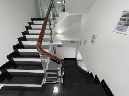 Đi đến slide 8