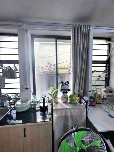 Cho thuê phòng cửa sổ Trần Khánh Dư quận 1 gần Hoàng Sa, chợ Tân Định, Phan Xích Long, ĐH Kiến Trúc