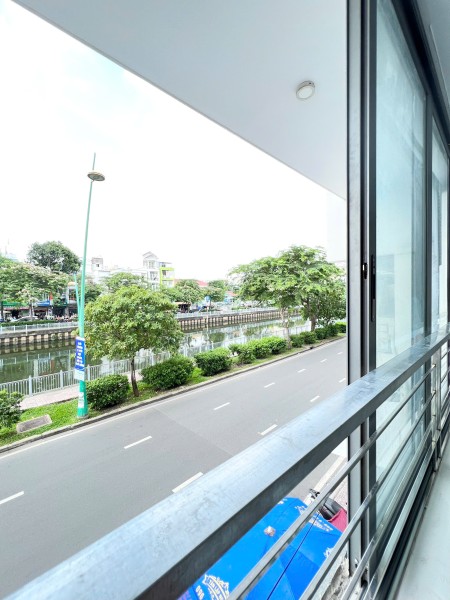 Đi đến slide 6