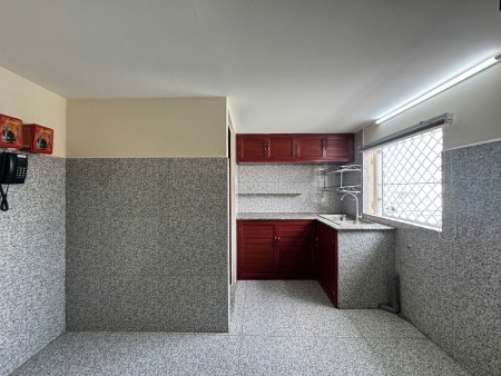 CHO THUÊ PHÒNG GIÁ RẺ - MÁY LẠNH - GÁC CAO - CỬA SỔ TRỜI NGAY ĐH NGUYỄN TẤT THÀNH - VƯỜN LÀI