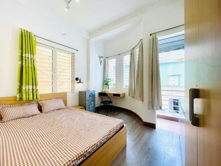 Phòng Trọ Quận 1_Balcony Tách Bếp_Full Nội Thất_Gần ISB, Đh Mở_Chợ Tân Định_Cv Lê Văn Tám