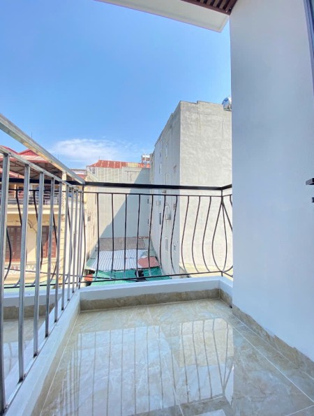 445 Lạc Long Quân Phòng 1n1k Glá Đẹp Keng