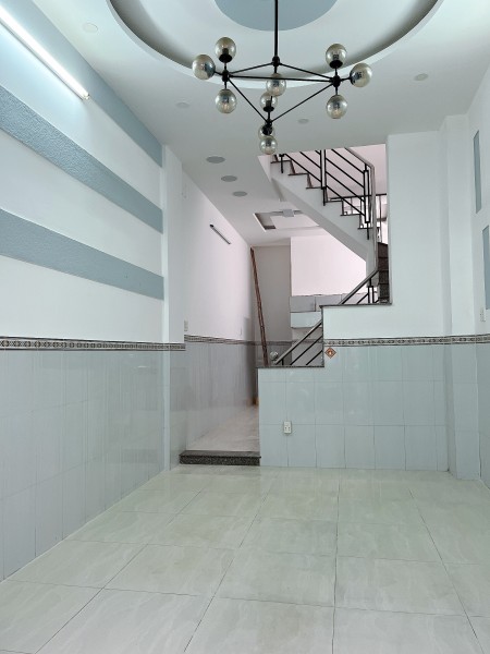 Cho thuê nhà nguyên căn hẻm xe ba gác Q8