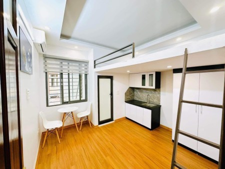 Phòng trọ có gác mới xây giá rẻ gần Etown Cộng Hoà