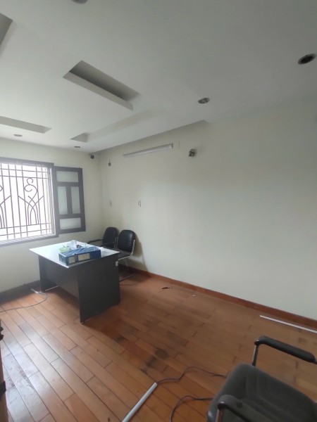 Nhà nguyên căn khu dân cư sạch đẹp