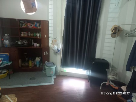 Cần cho nữ thuê gấp phòng (sinh viên or nhân viên văn phòng)