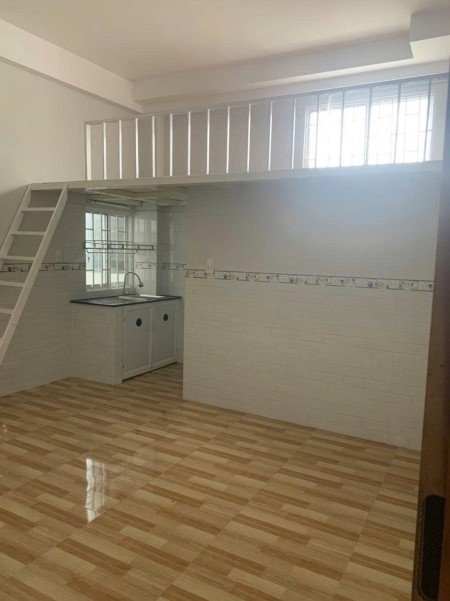 Căn hộ duplex siêu rộng, siêu rẻ ngay kế bên Công viên Làng Hoa