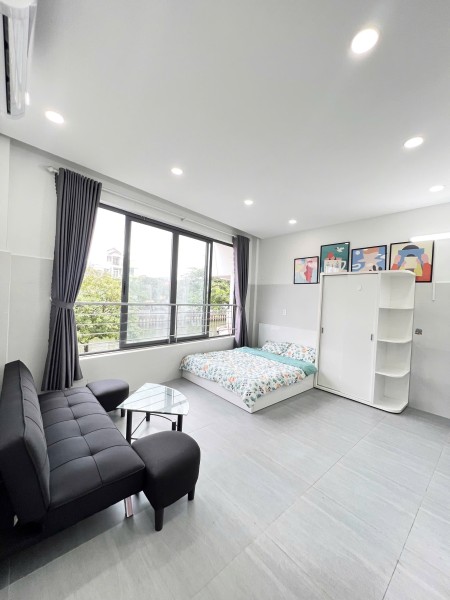 STUDIO CỬA SỔ LỚN VIEW TRIỆU ĐÔ BỜ KÈ HOÀNG SA QUẬN 3
