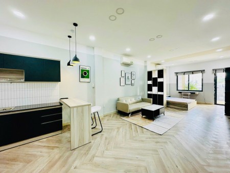 CHO THUÊ PHÒNG STUDIO BAN CÔNG 45m2 - TRƯỜNG CHINH TÂN BÌNH - ĐẦY ĐỦ TIỆN NGHI - TRỐNG SẴN