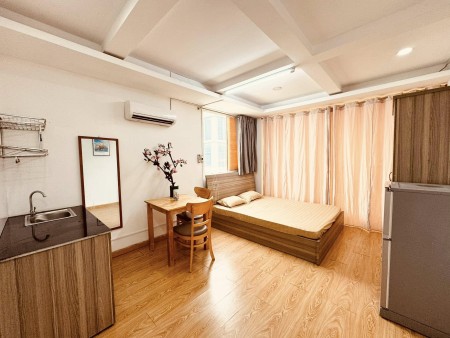Phòng CH đẹp bancon riêng đủ nội thất ngay Etown Cộng Hòa, Q. Tân Bình.