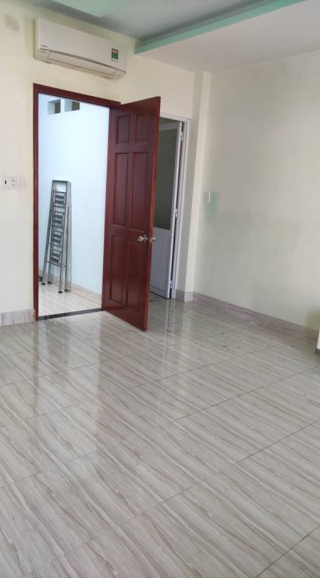 Cho Nữ Thuê Phòng, có máy lạnh, máy giặt, giờ giấc tự do