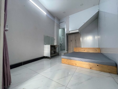Phòng Full nội thất. Gần chợ Hiệp Bình