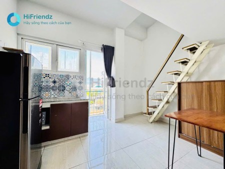 Cho thuê phòng trọ có Gác cao Full Nội thất 35m2 có Ban công - Máy giặt riêng Nguyễn Văn Đậu gần Q1