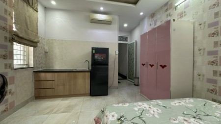 Phòng Gần Đại Học KH Tự Nhiên ,Sư Phạm,Sài Gòn,ngay Hẻm 80 Nguyễn Trãi P3Q5(Chính chủ)
