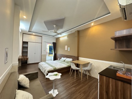 PHÒNG FULL NỘI THẤT CỬA SỔ BAN CÔNG THOÁNG MÁT Ở BÌNH THẠNH GIÁP PHAN ĐĂNG LƯ PHÚ NHUẬN - 0334998413