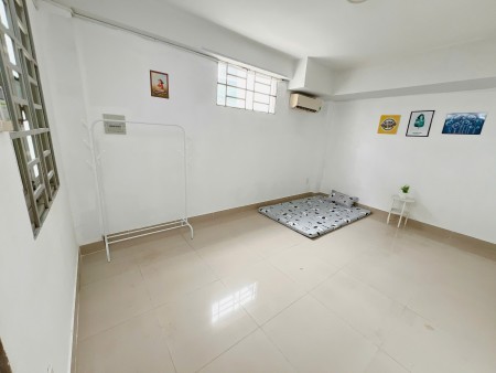 CHÍNH CHỦ cho thuê phòng NGAY UTC2 chỉ 3p đi xe, SẴN MÁY LẠNH