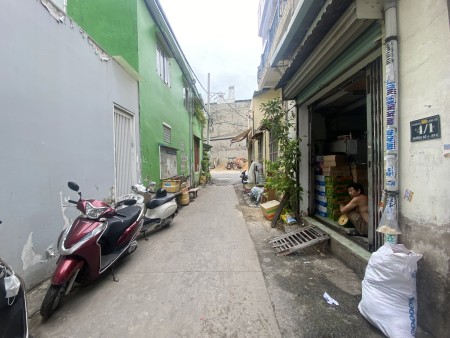 Cho thuê nhà nguyên căn 5 pn tự quản 8tr không chung chủ gần Aeon mall Tân phú