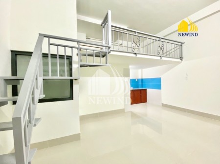  DUPLEX RỘNG RÃI Ở ĐƯỢC 4 NGƯỜI NGAY TRUNG TÂM QUẬN 7