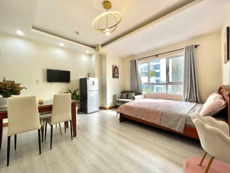 CHO THUÊ PHÒNG FULL NỘI THẤT CỬA SỔ LỚN ĐÓN NẮNG Ở BÌNH THẠNH GIÁP Q1,Q3 - LH: 0334998413