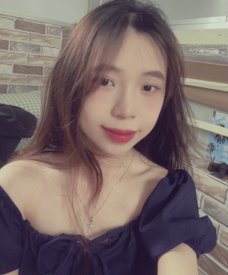 Hồng Ánh
