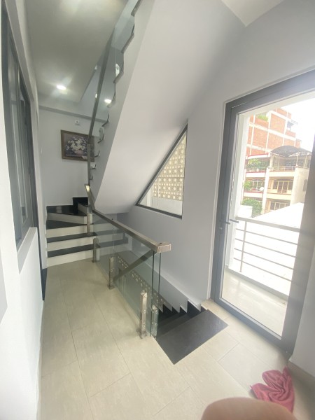 Đi đến slide 6