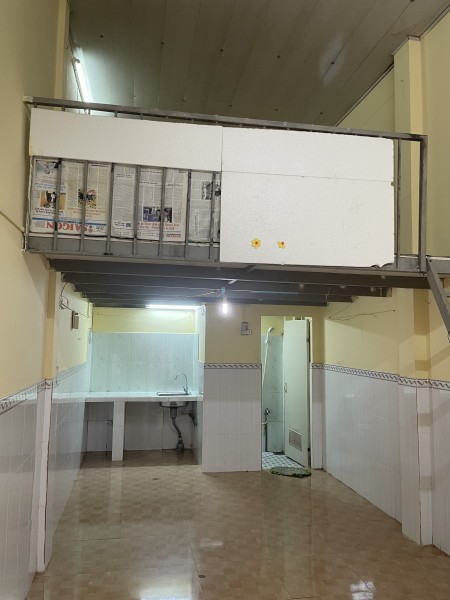 Nhà nguyên căn, gác lửng Q. Bình Thạnh