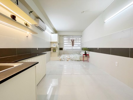 Cho Thuê Phòng Full Nội thất, Rộng Thoáng_Bình Thạnh gần Ngã Tư Hàng Xanh, Hutech, Ngoại Thương, UTH