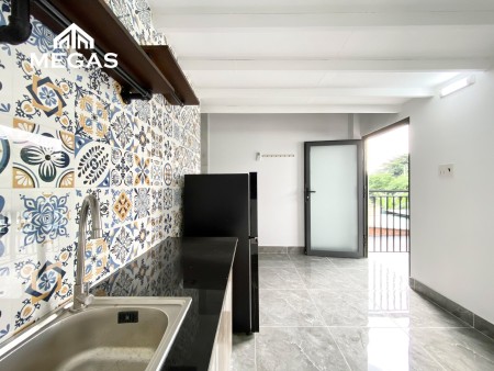 CHO THUÊ PHÒNG GÁC MỚI - NGAY LÊ VĂN THỊNH - CAO 1m8 RỘNG 30m2 - Full Nội Thất, Quận 2
