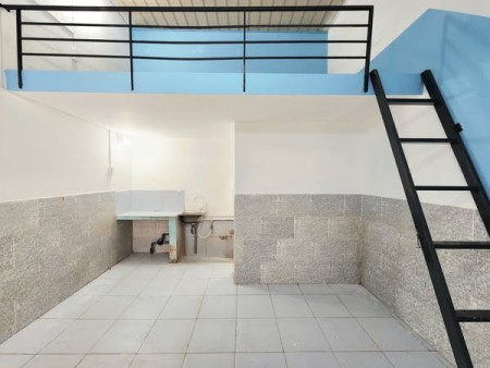 Phòng Mới rộng Công Viên Dĩ An, Đi Làng Đại Học 15 phút Giờ Tự Do, KO Chung Chủ