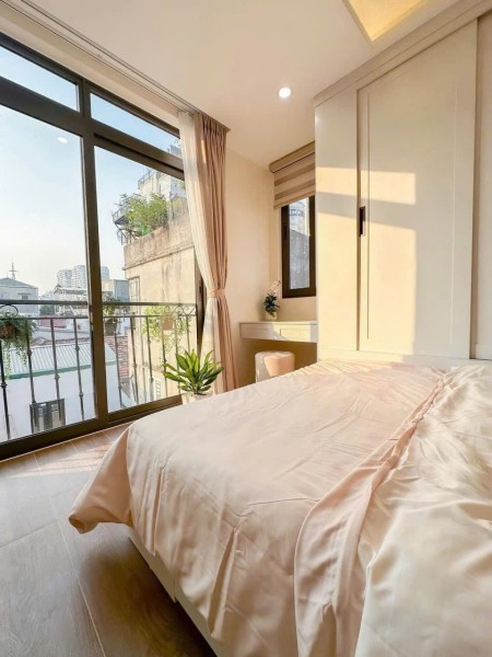  Cho Thuê Căn Hộ 1 Phòng Ngủ Full Nội Thất – Ban Công Cửa Sổ Thoáng Mát, Gần Sân Bay Tân Sơn Nhất 