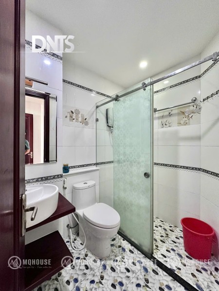 Đi đến slide 8