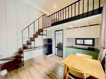 Phòng gác 35m2 Full nội thất ngay Hàng xanh sát ngay đại hoạc Ngoại Thương, Giao Thông Vận Tải