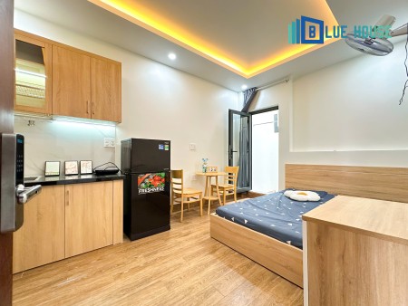 Phòng trọ cao cấp có ban công, gần Ga T3 mới, trang bị máy giặt riêng