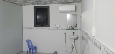 Thông báo cho thuê phòng trọ có mặt tiền đường rộng 7m đầy đủ tiện nghi