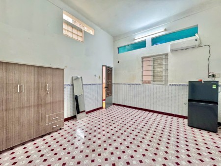 PHÒNG TRỌ SẠCH SẼ GIÁ TỐT DIỆN TÍCH RỘNG GẦN CHỢ PHẠM VĂN HAI TÂN BÌNH