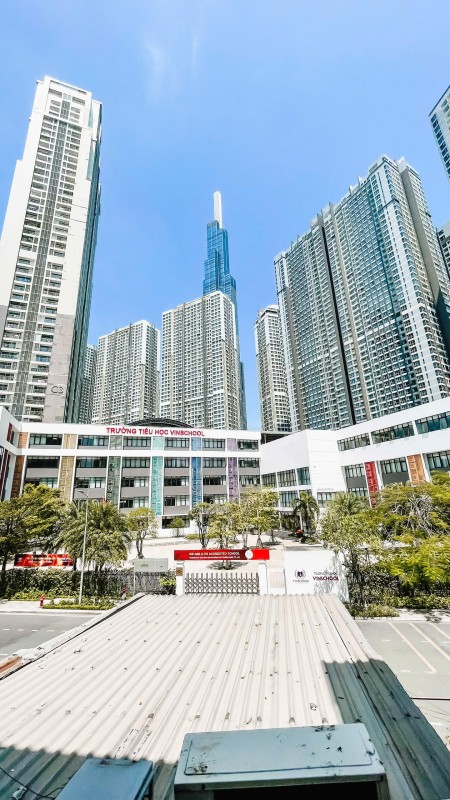 CĂN HỘ BAN CÔNG VIEW LANDMARK 81 NGAY NGUYỄN HỮU CẢNH BÌNH THẠNH