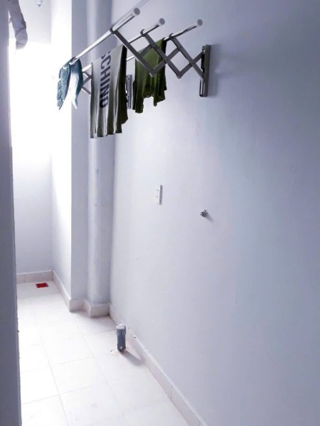 C/c Bàu Cát, Tân BÌnh căn 2p ngủ, không nội thất, 9.6tr